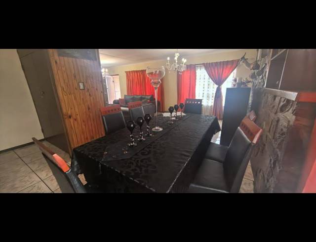 3 BEDROOM HOUSE FOR SALE IN ROODEPOORT CENTRAL